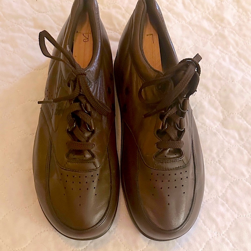 SAS Dark Brown Men’s Leather Oxfords   size 9W